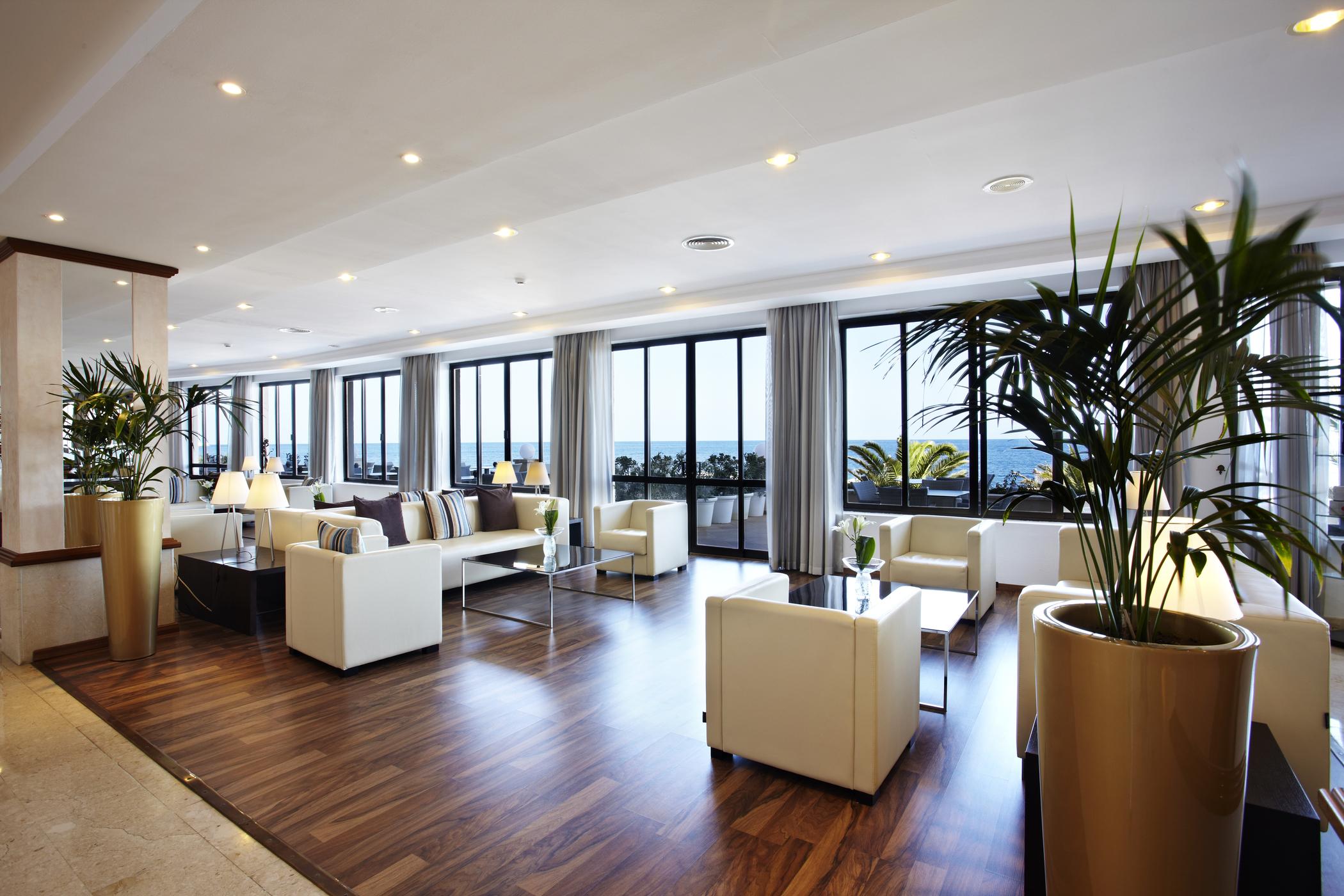 Grupotel Aguait Resort & Spa - Adults Only カラ・ラトハダ エクステリア 写真