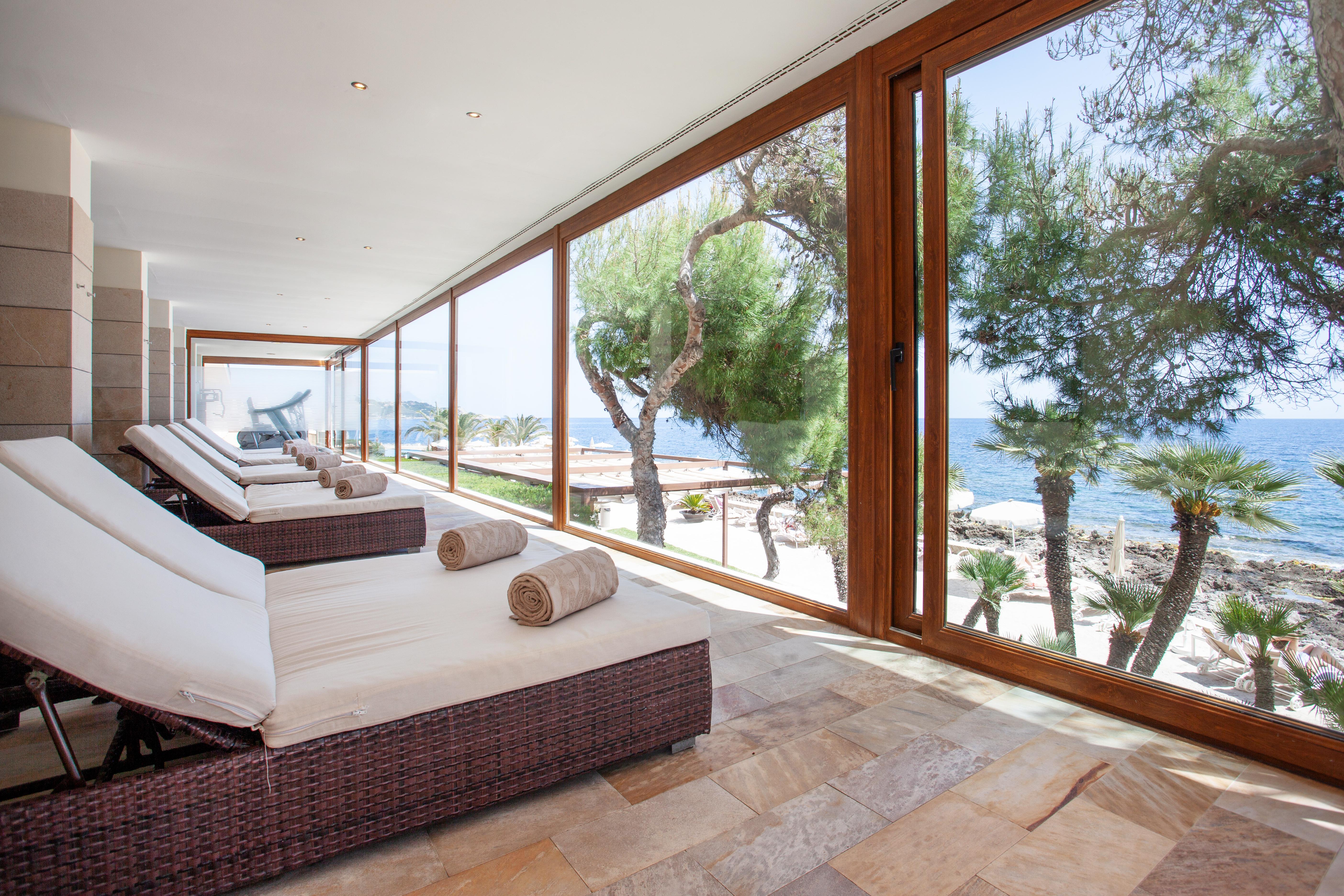 Grupotel Aguait Resort & Spa - Adults Only カラ・ラトハダ エクステリア 写真