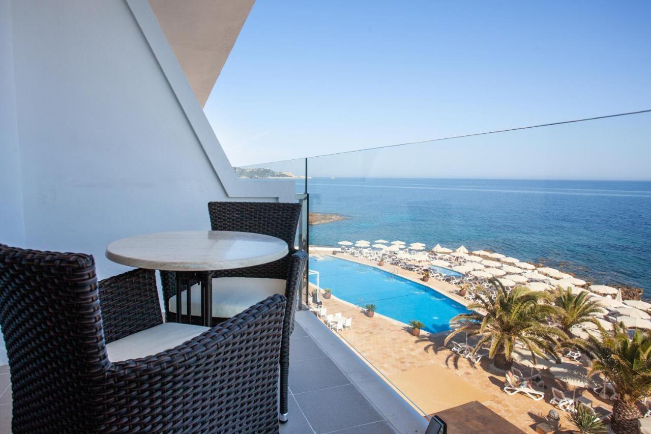 Grupotel Aguait Resort & Spa - Adults Only カラ・ラトハダ エクステリア 写真